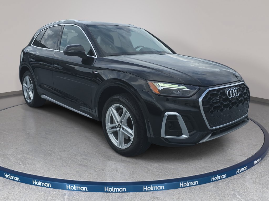 Used 2022 Audi Q5 e Premium Plus AWD/4WD image 4
