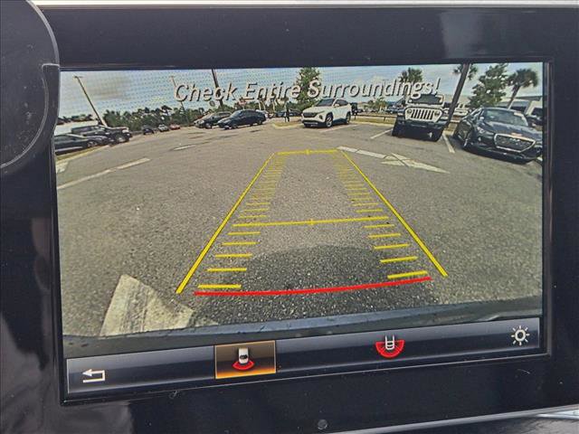 Used 2017 Mercedes-Benz GLC 300 4MATIC image 9