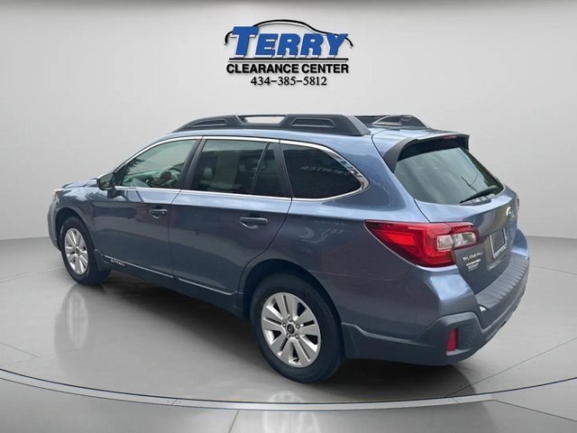 Used 2018 Subaru Outback 2.5i Premium image 3