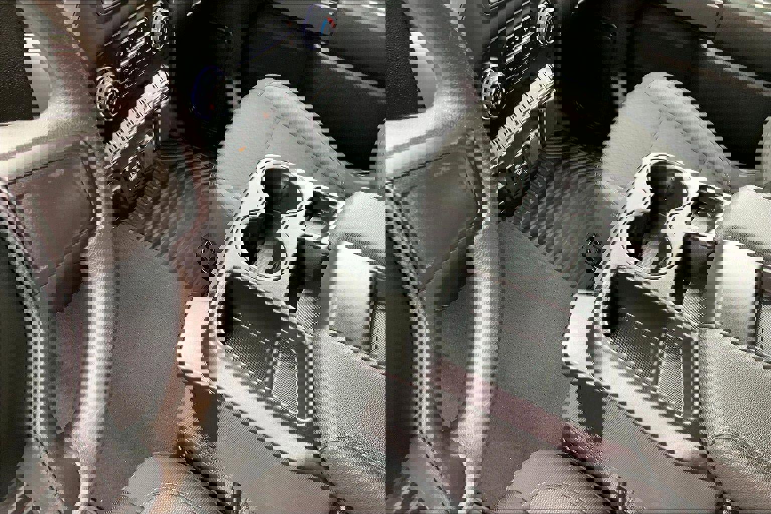 Used 2025 Chevrolet Silverado 2500 Custom w/ Custom Value Package image 16