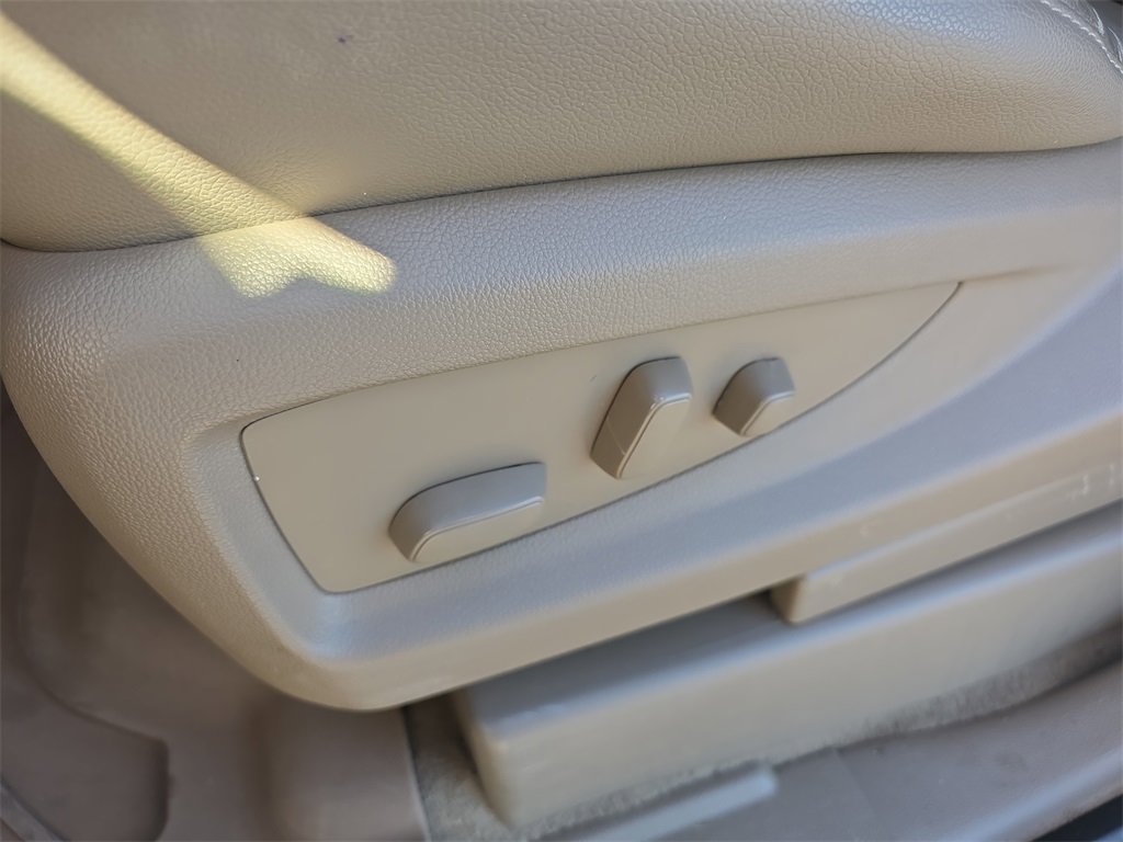 Certified 2019 GMC Yukon SLT w/ Open Road Package image 32