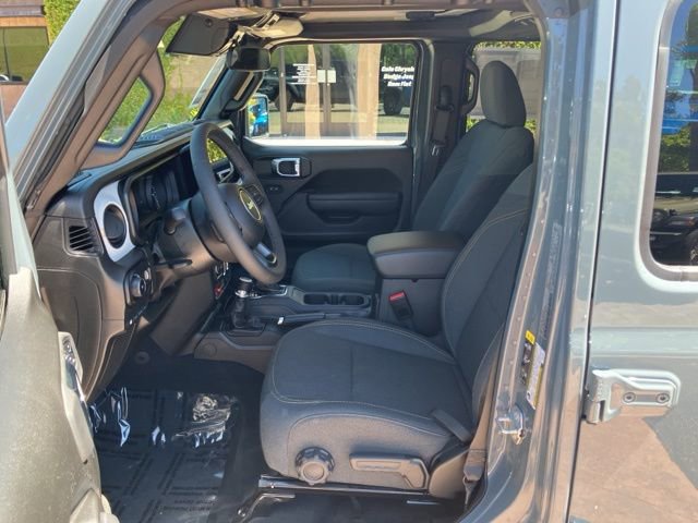 Used 2025 Jeep Wrangler Unlimited Sport S 4xe AWD/4WD image 12