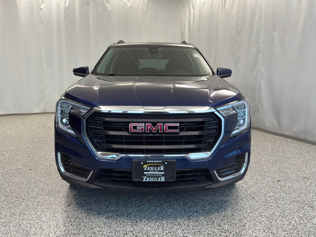 Used 2022 GMC Terrain SLE w/ Driver Convenience Package AWD/4WD image 10