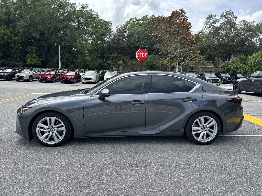 Used 2023 Lexus IS 300 w/ Comfort Package RWD image 11