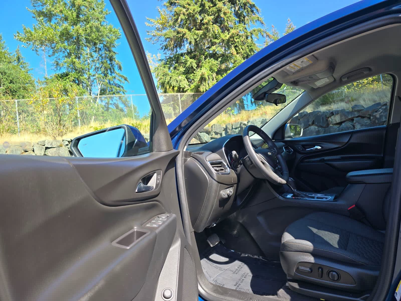 Used 2020 Chevrolet Equinox LT AWD/4WD image 21