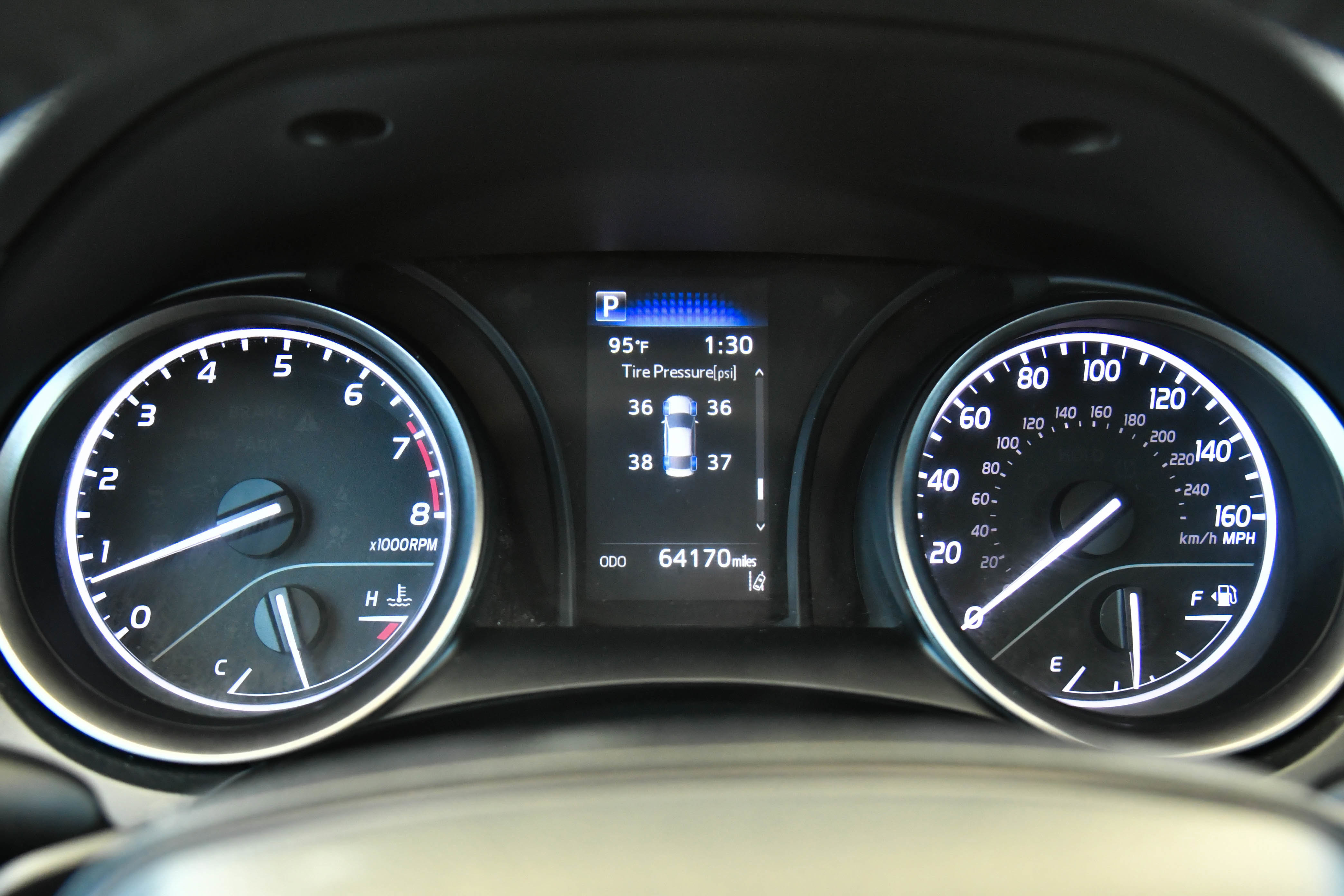 Used 2022 Toyota Camry SE FWD image 27