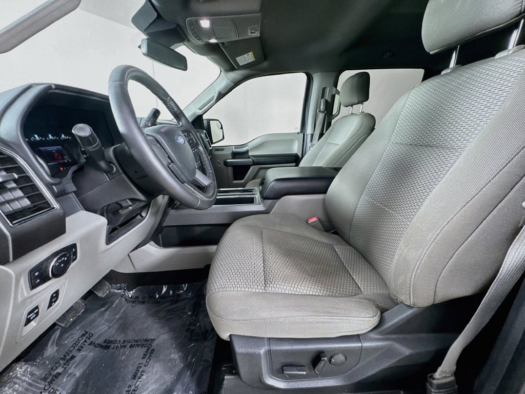 Used 2019 Ford F150 XLT w/ Equipment Group 302A Luxury AWD/4WD image 27
