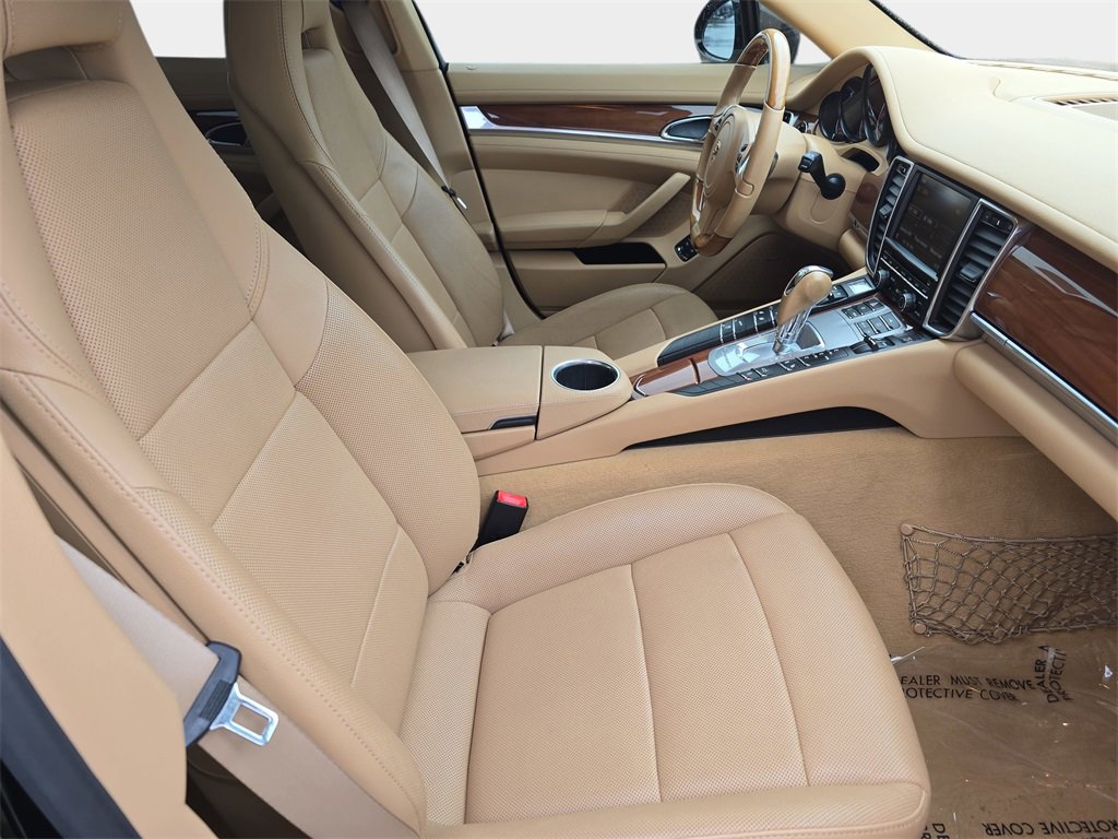 Used 2011 Porsche Panamera 4 image 12