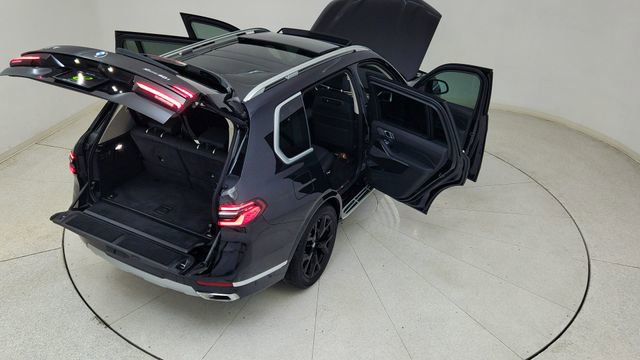 Used 2026 BMW X7 xDrive40i image 93