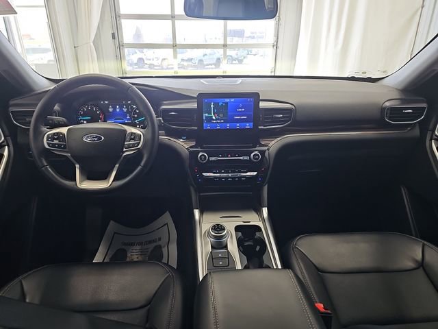 Used 2023 Ford Explorer Limited w/ Class IV Trailer Tow Package AWD/4WD image 12