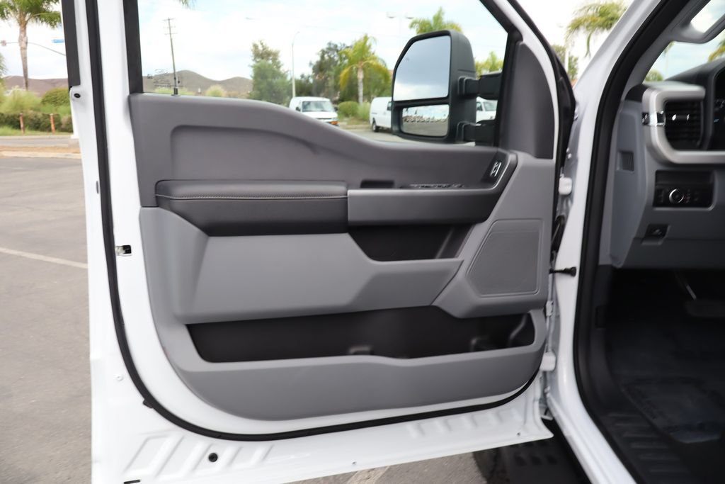 New 2027 Ford F250 XL w/ Tremor Off-Road Package AWD/4WD image 17