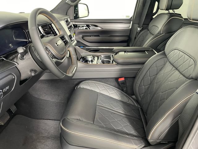 New 2026 Jeep Grand Wagoneer Summit AWD/4WD image 2