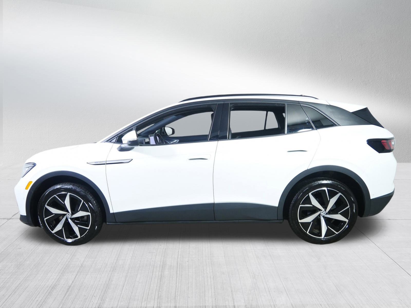Used 2024 Volkswagen ID.4 Pro S image 4