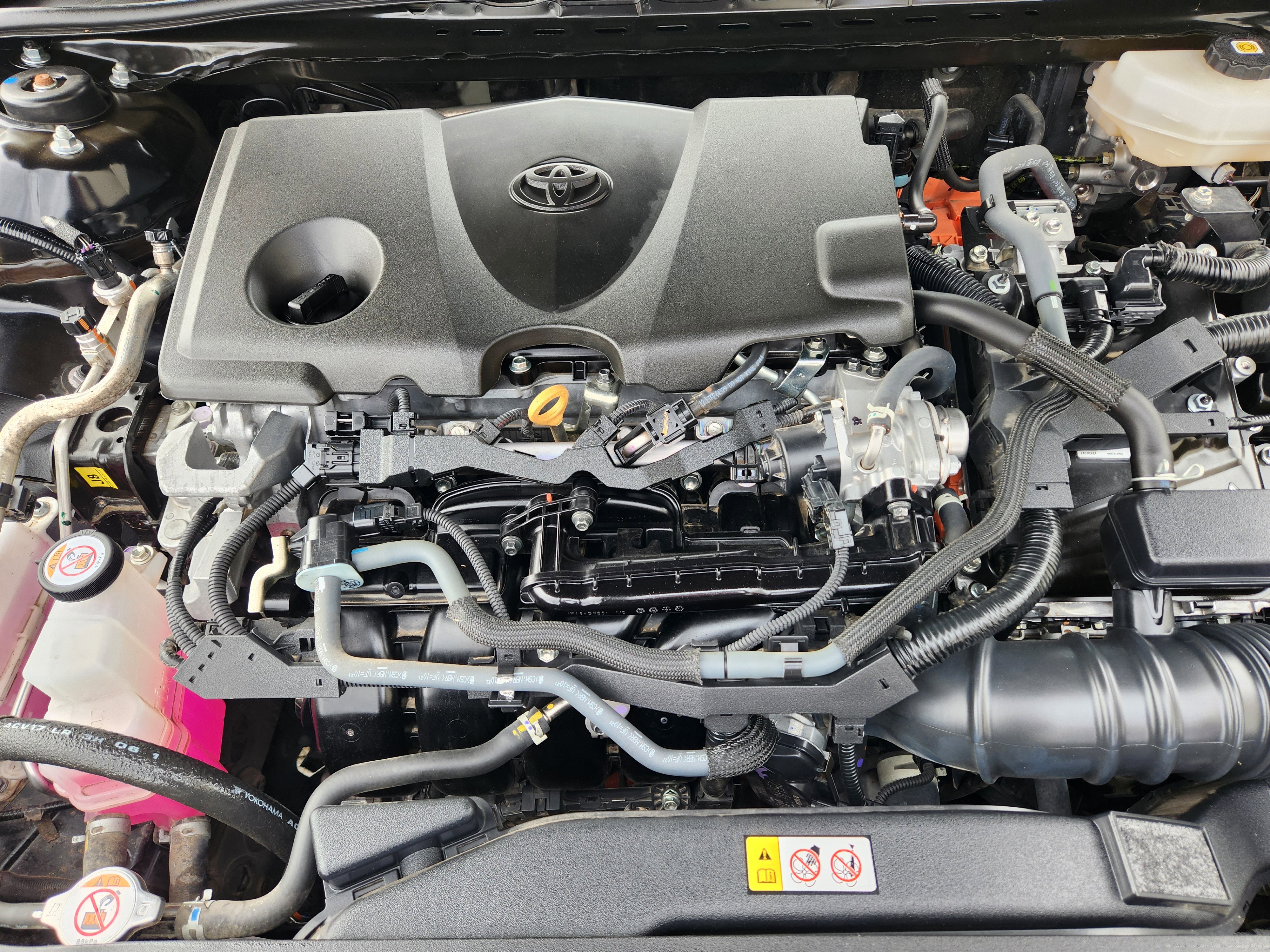 Used 2025 Toyota Camry LE image 34