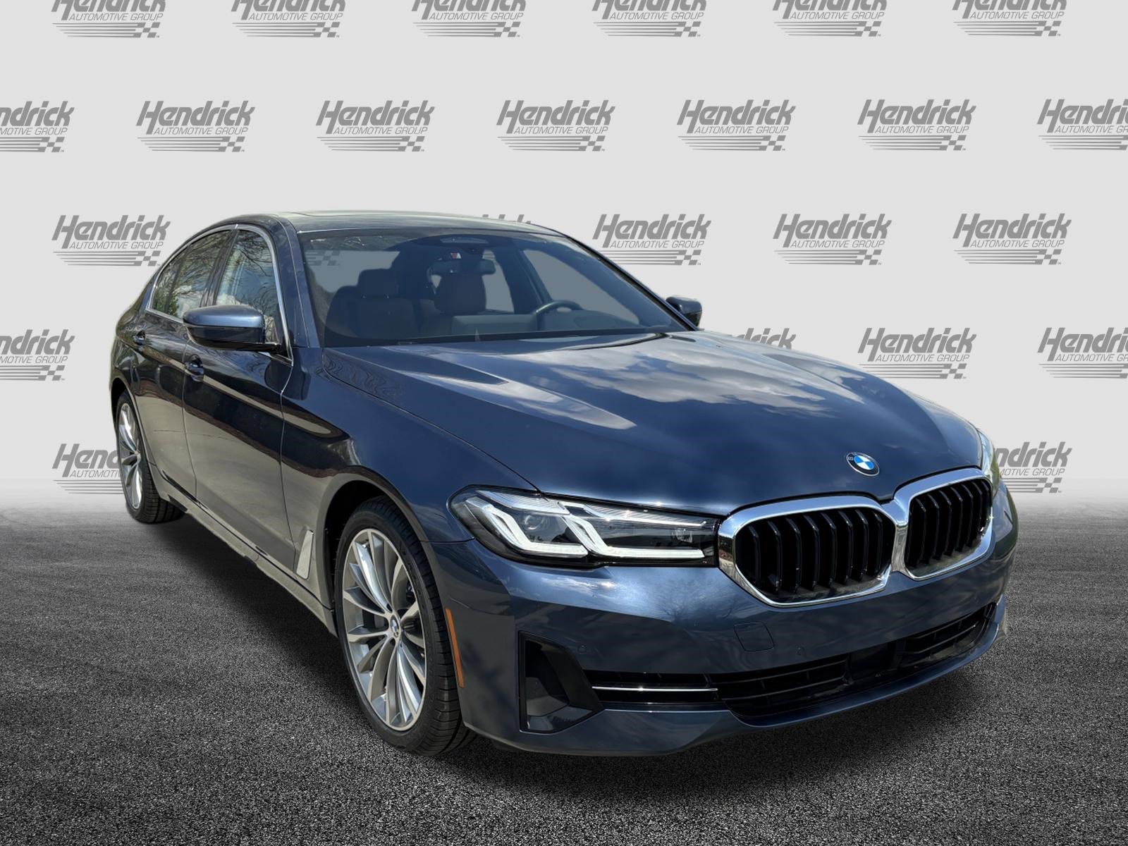 Certified 2023 BMW 530i w/ Executive Package image 2