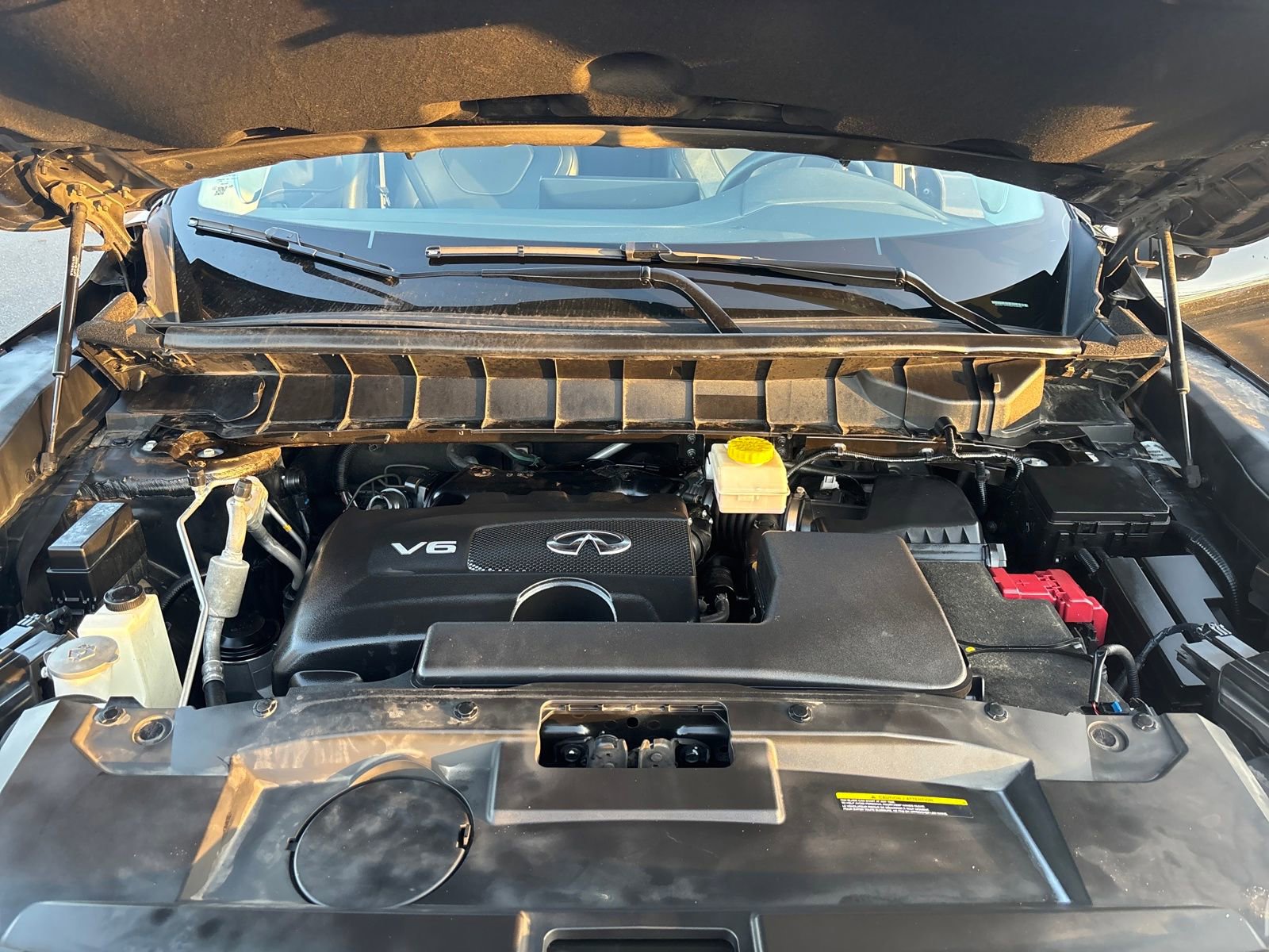 Used 2022 INFINITI QX60 Luxe w/ Performance Audio Package image 22