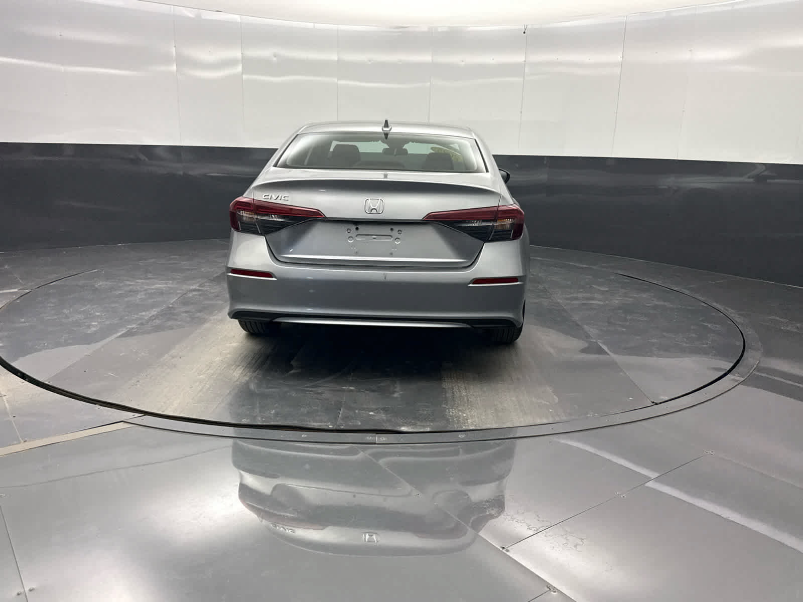 Used 2025 Honda Civic LX image 32