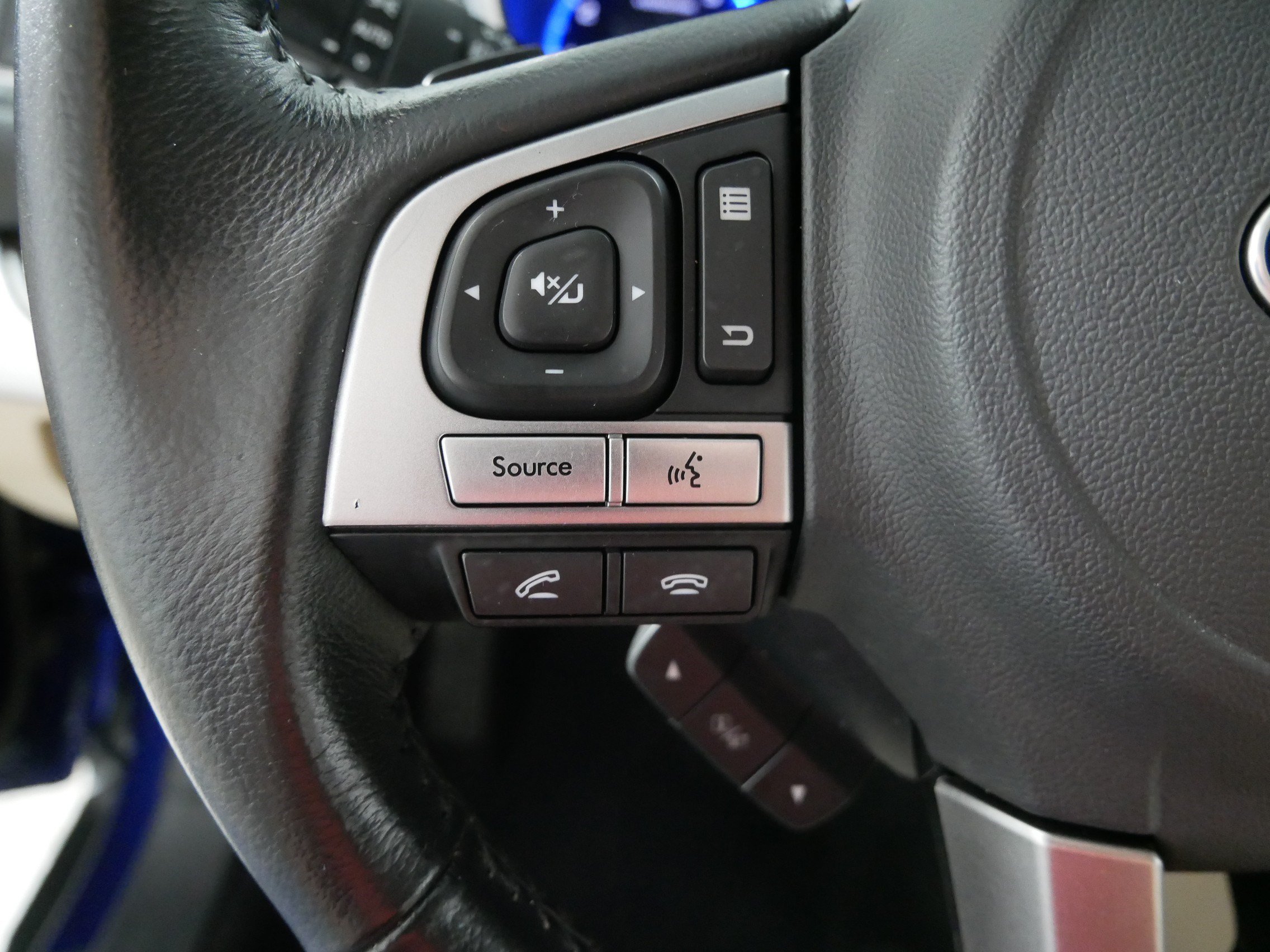 Used 2017 Subaru Outback 2.5i Limited AWD/4WD image 27