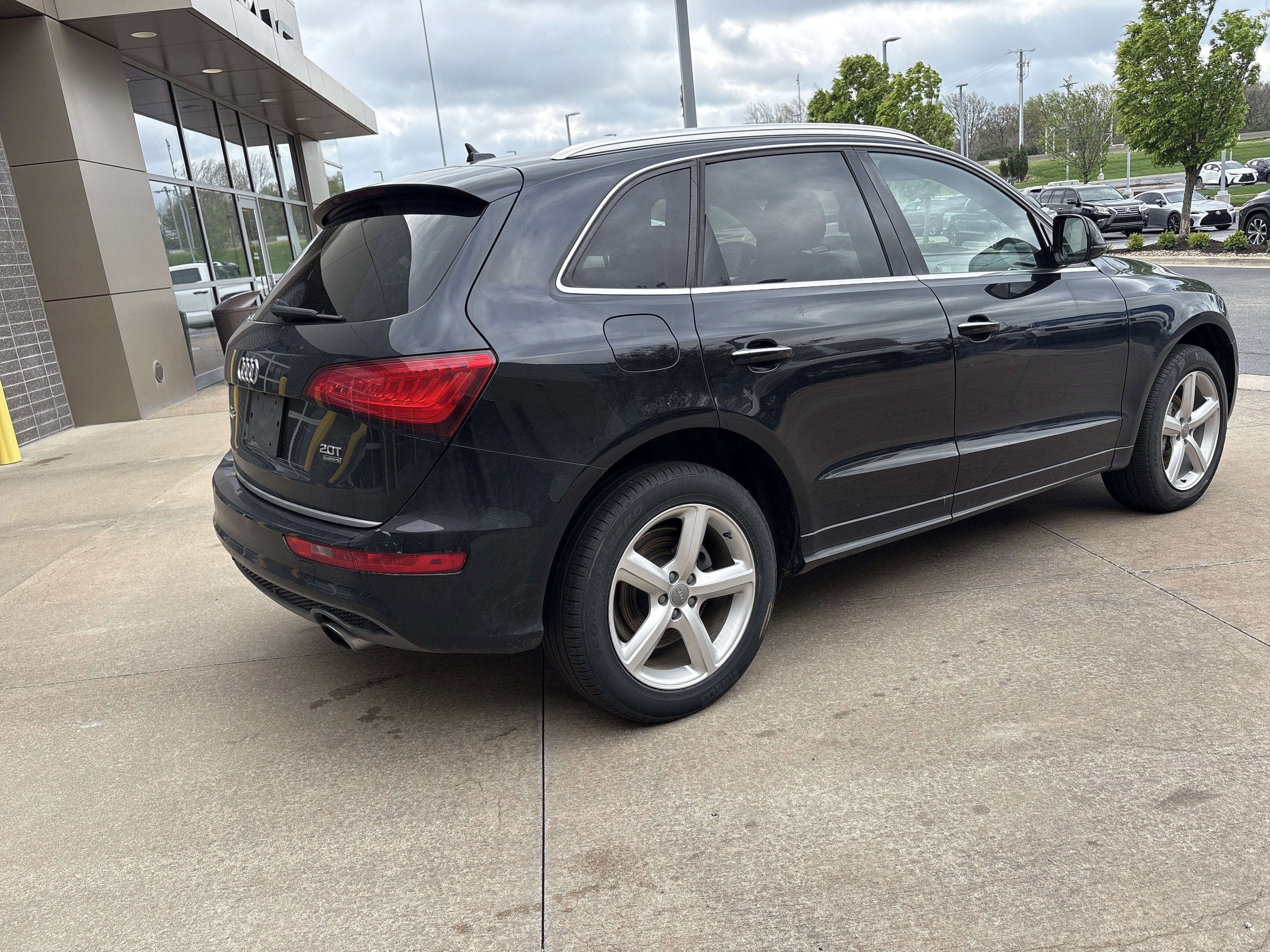 Used 2017 Audi Q5 2.0T Premium Plus image 10