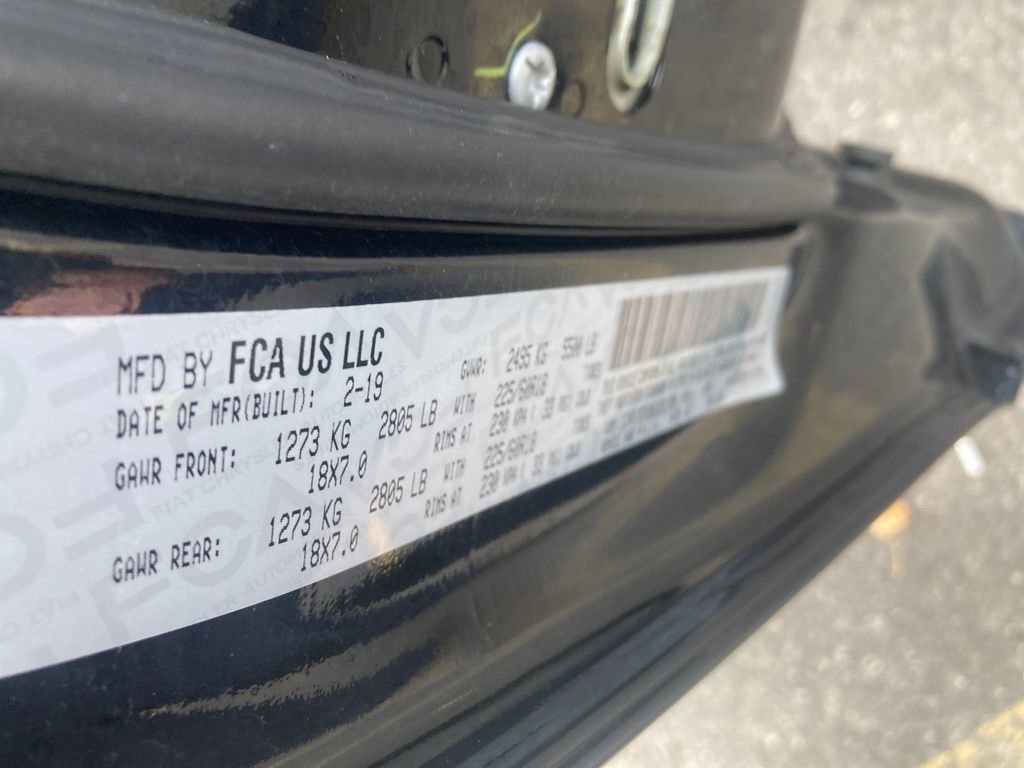 Used 2019 Jeep Cherokee Limited image 34