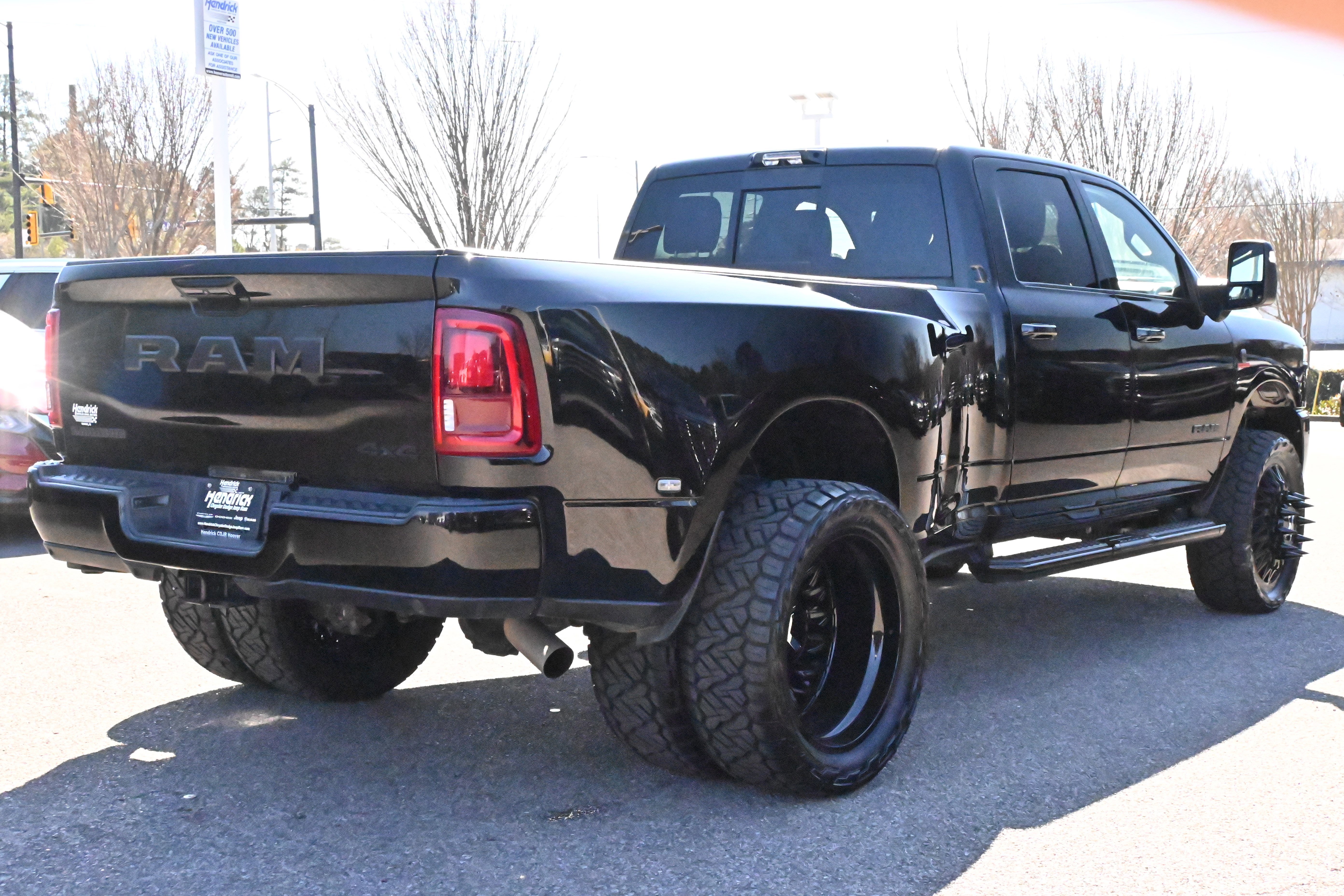 Used 2025 RAM 3500 Laramie w/ Night Edition image 15
