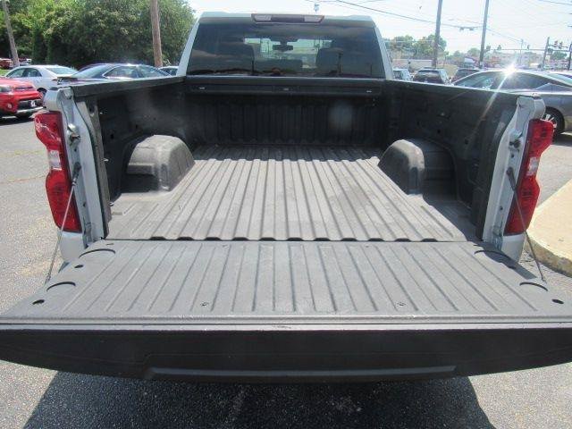 Used 2019 Chevrolet Silverado 1500 LT w/ All-Star Edition AWD/4WD image 15