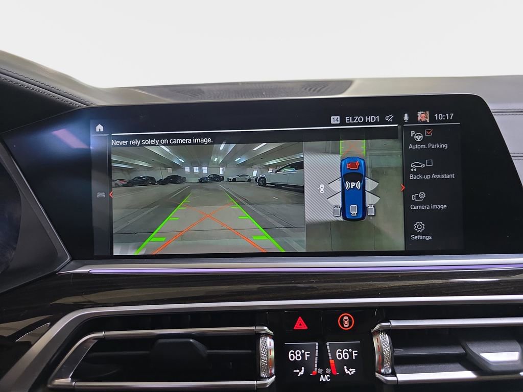 Used 2021 BMW X7 xDrive40i w/ M Sport Package AWD/4WD image 24