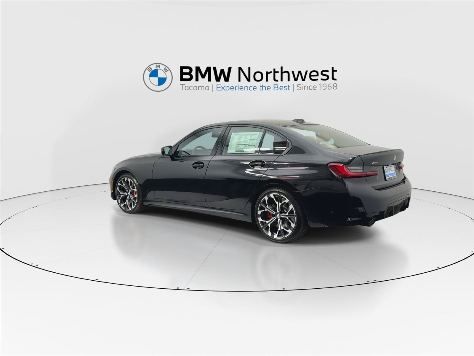 New 2026 BMW 330i xDrive Sedan w/ M Sport Package AWD/4WD image 12
