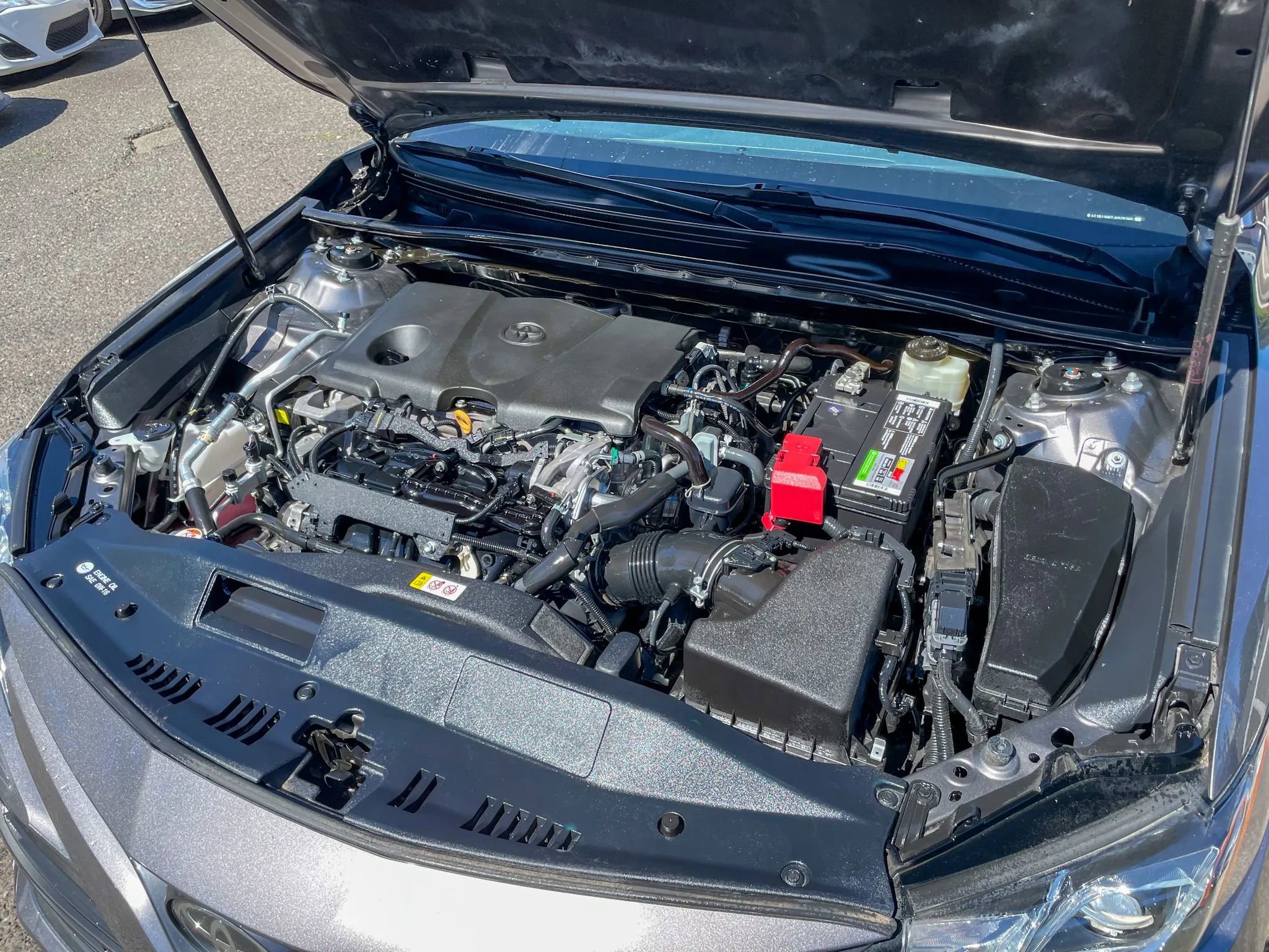 Used 2018 Toyota Camry LE image 53