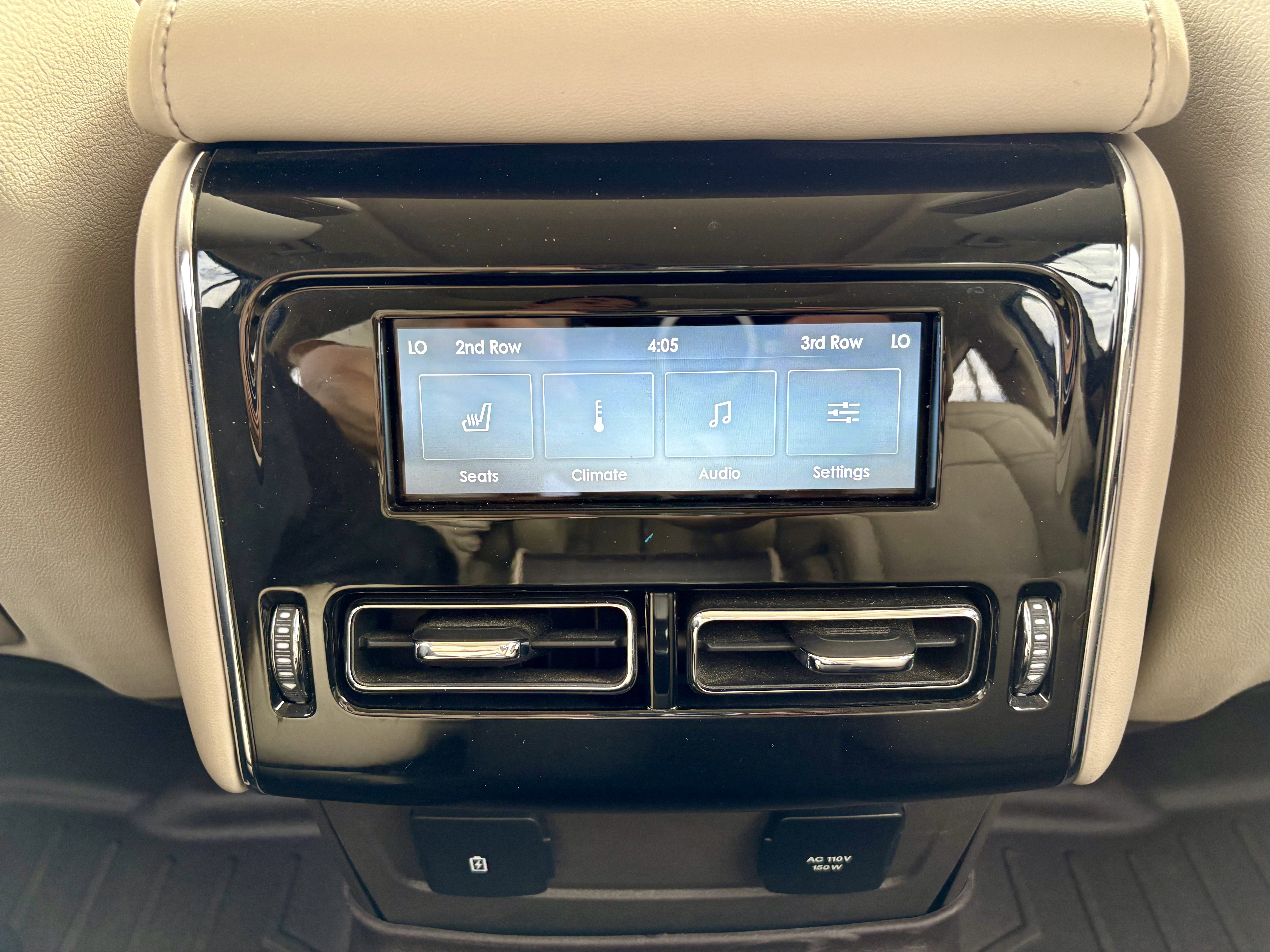 Used 2020 Lincoln Aviator Reserve w/ Equipment Group 201A image 24