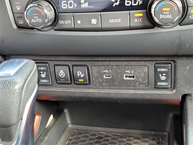 Used 2022 Nissan Frontier Pro-X image 23