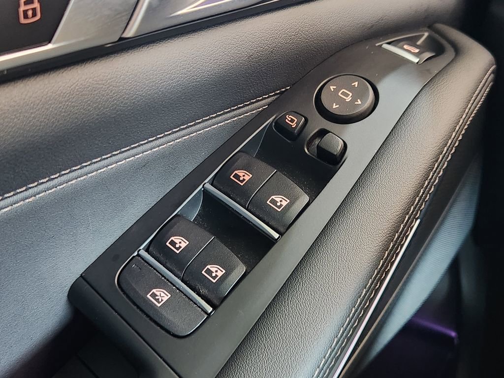 Used 2023 BMW X5 sDrive40i w/ M Sport Package image 21