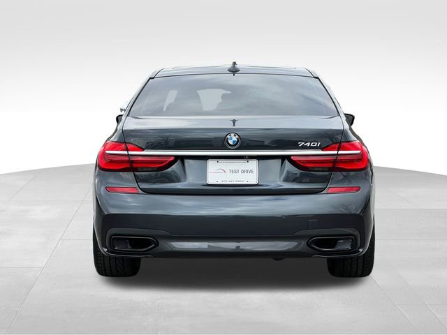 Used 2019 BMW 740i 740i w/ Executive Package image 4