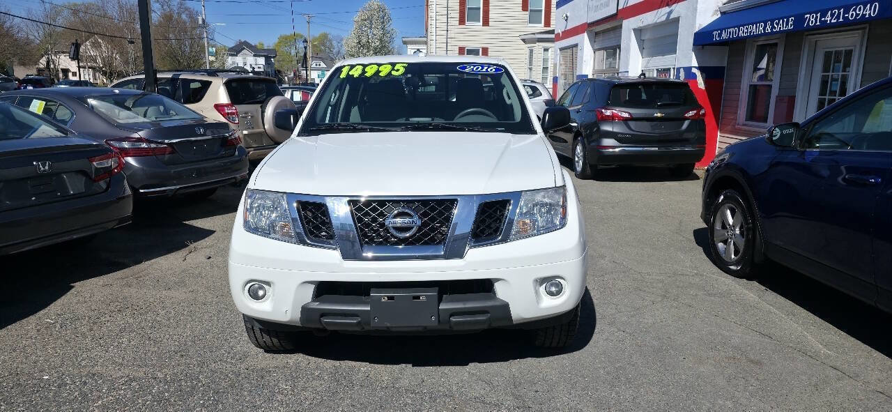 Used 2016 Nissan Frontier SV w/ SV Value Truck Package AWD/4WD image 2