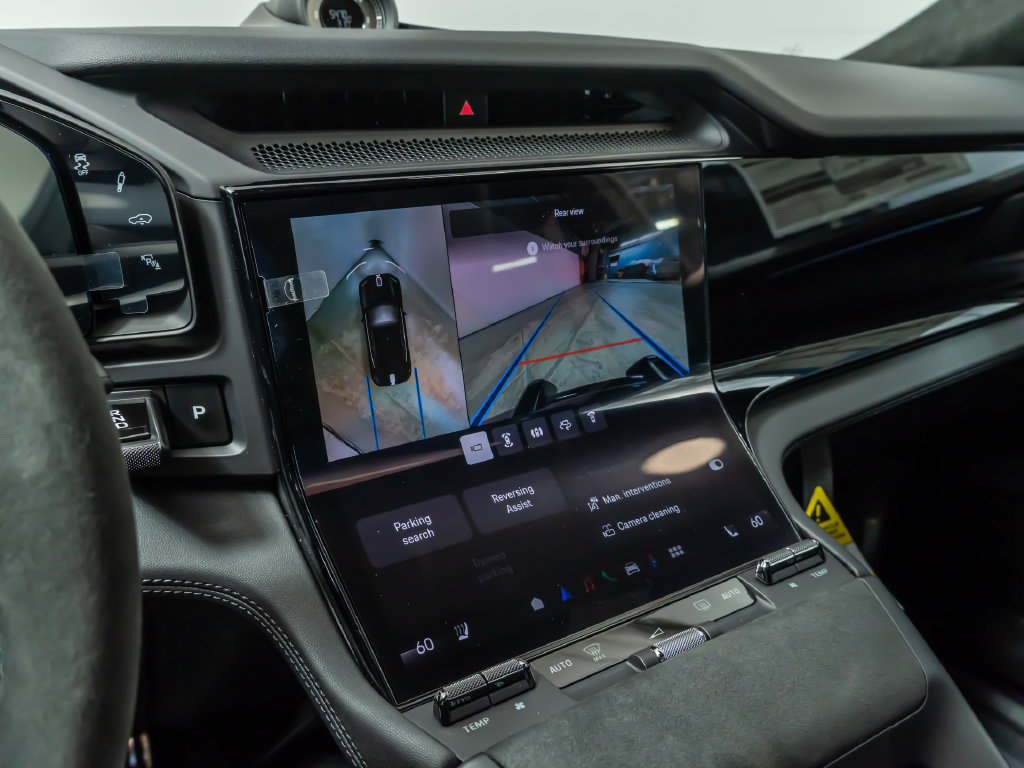 New 2026 Porsche Cayenne Turbo AWD/4WD image 19