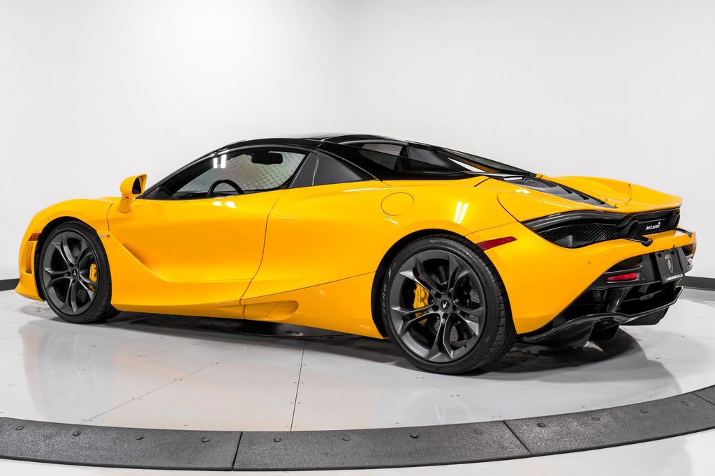 Used 2022 McLaren 720S Spider image 37