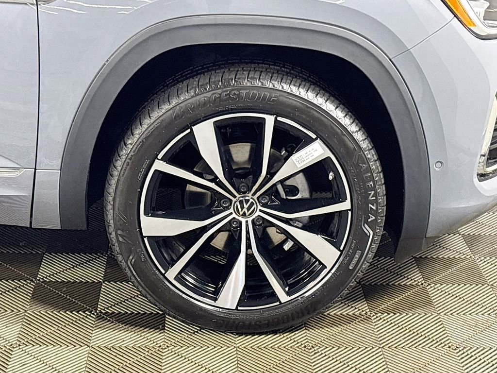 New 2026 Volkswagen Atlas SEL Premium R-Line image 24