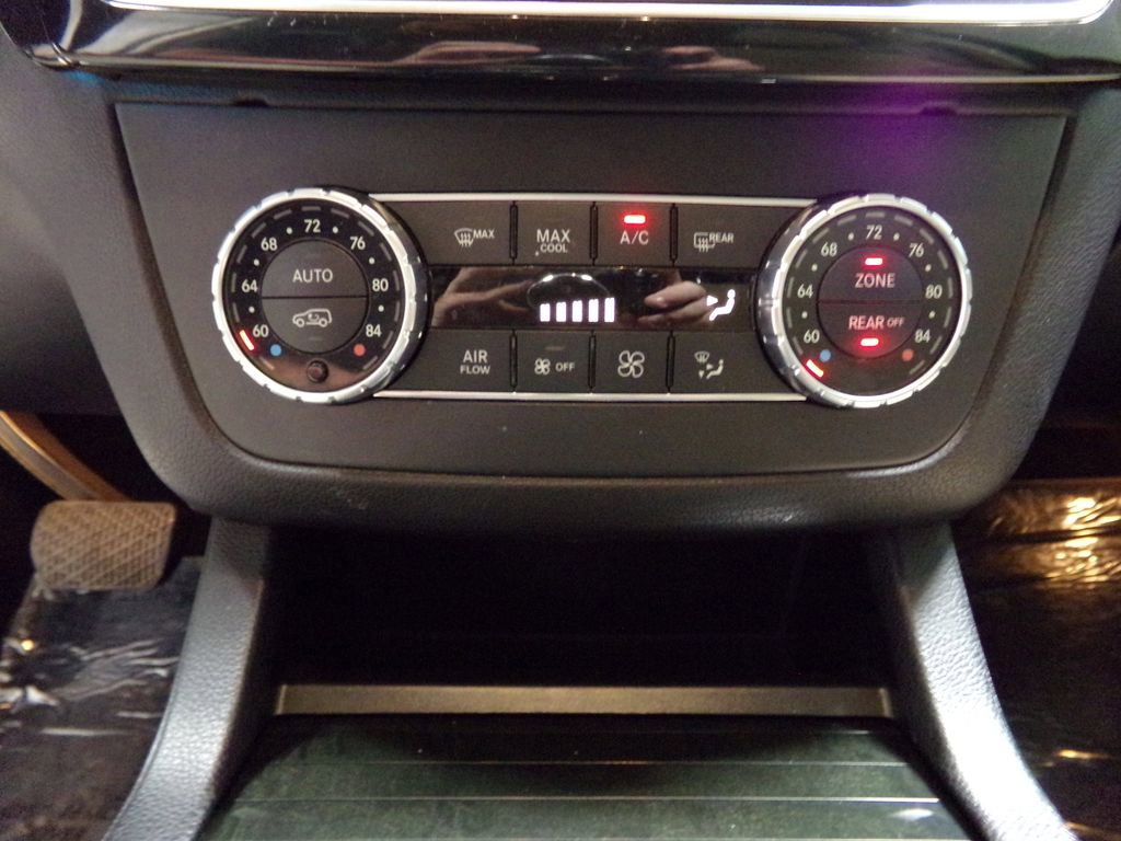 Used 2019 Mercedes-Benz GLS 450 4MATIC image 22