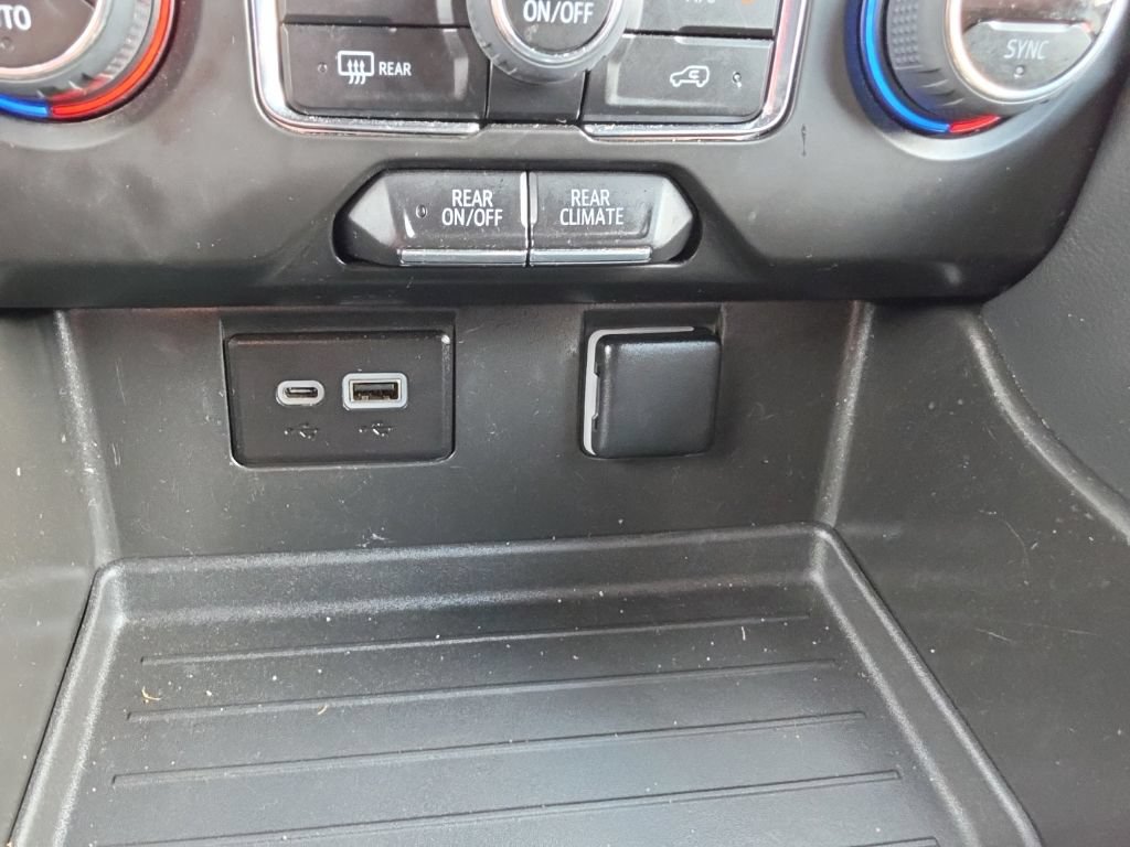 Certified 2023 Chevrolet Suburban LS AWD/4WD image 19