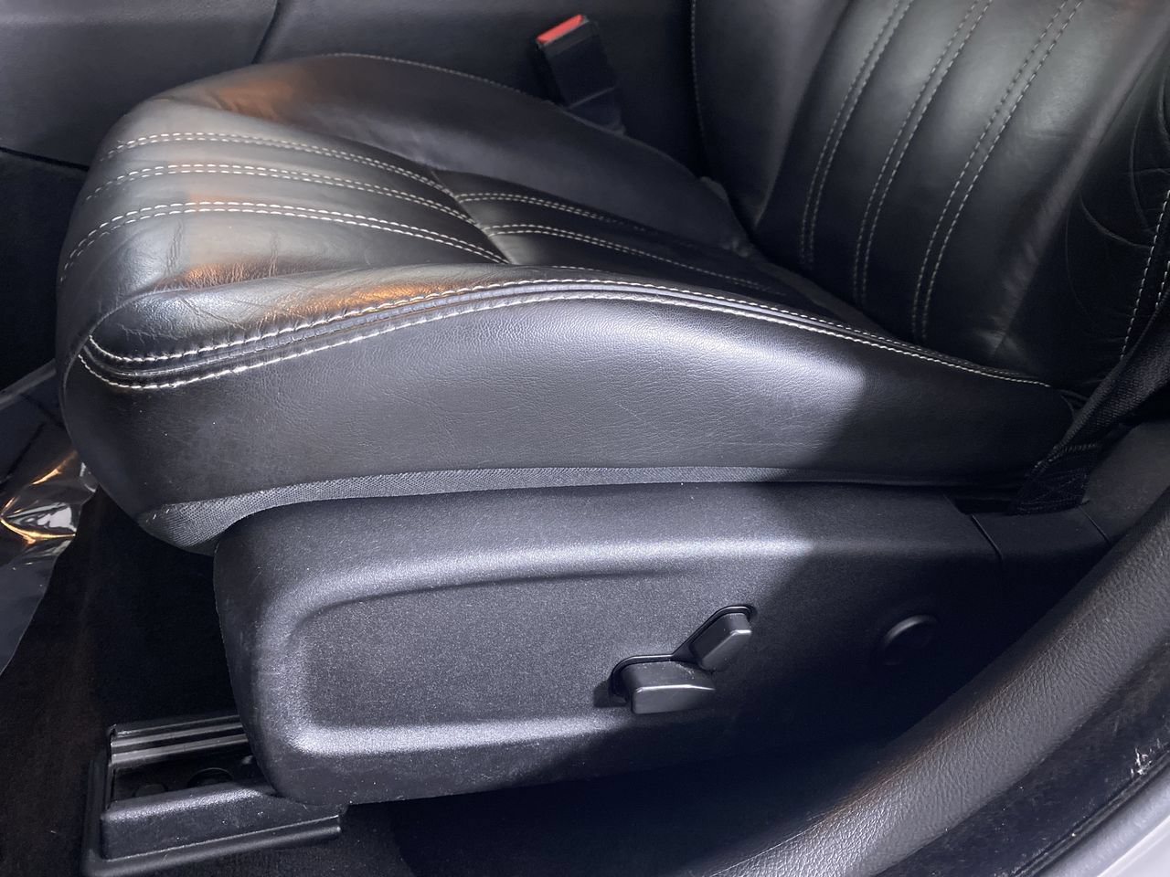 Used 2021 Chrysler 300 S RWD image 10