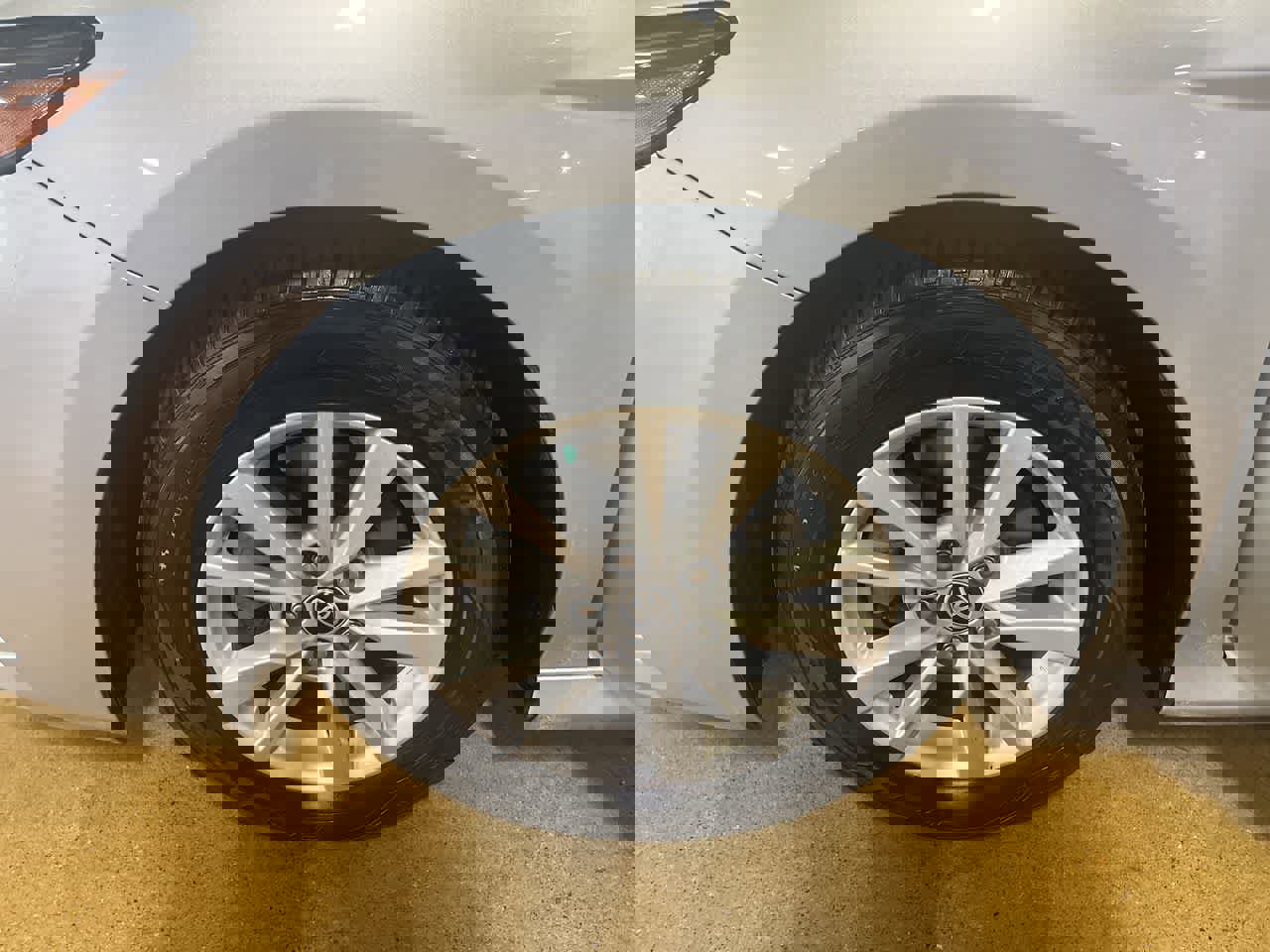 Used 2025 Toyota Camry LE image 10