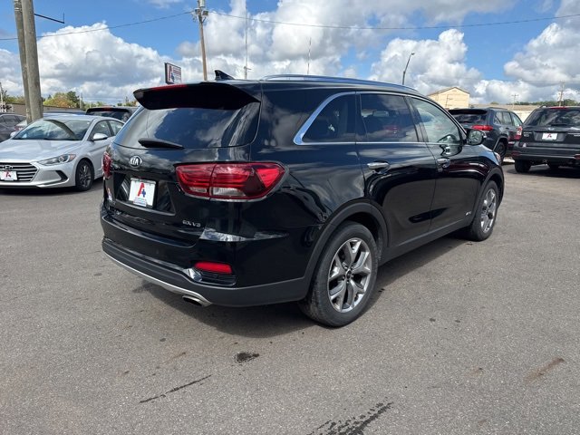 Used 2019 Kia Sorento EX image 3