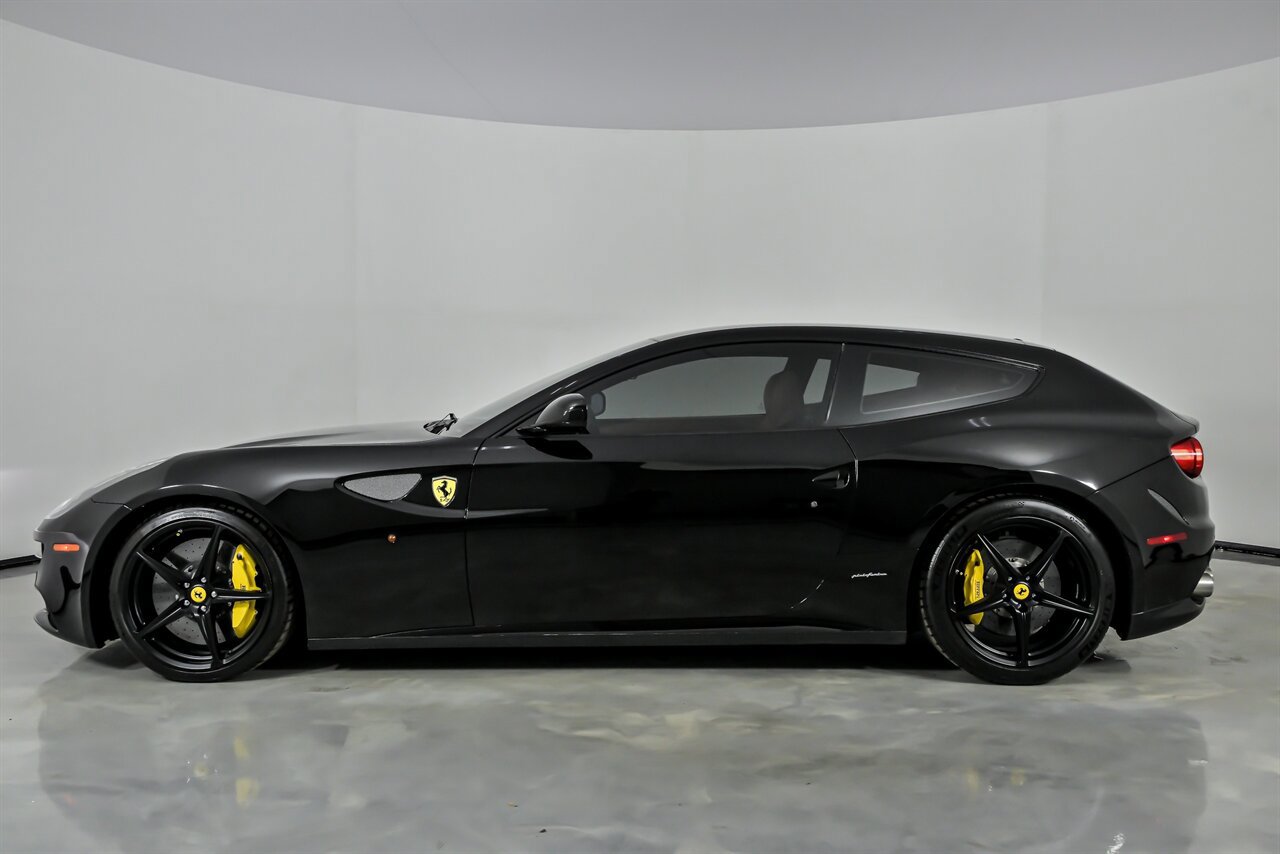 Used 2012 Ferrari FF image 8