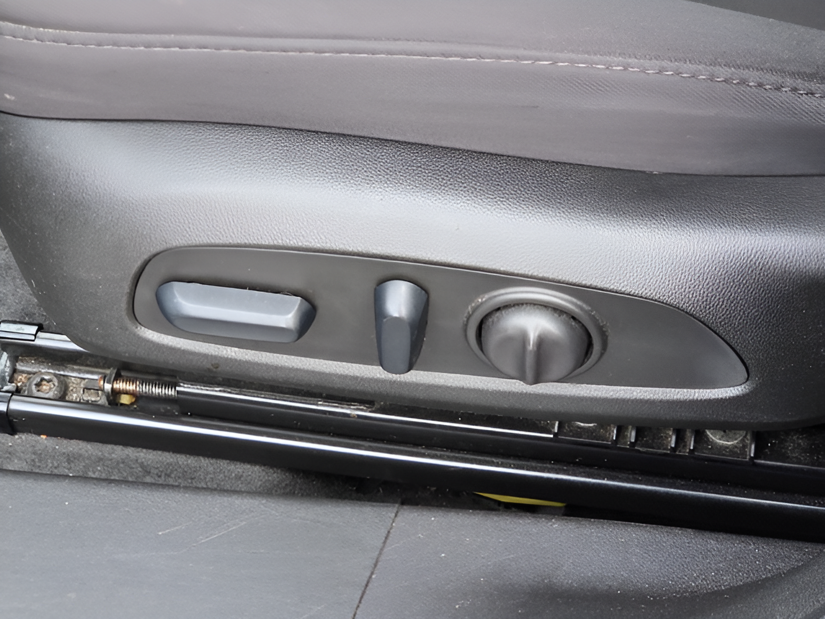 Used 2024 Chevrolet Malibu LT FWD image 13