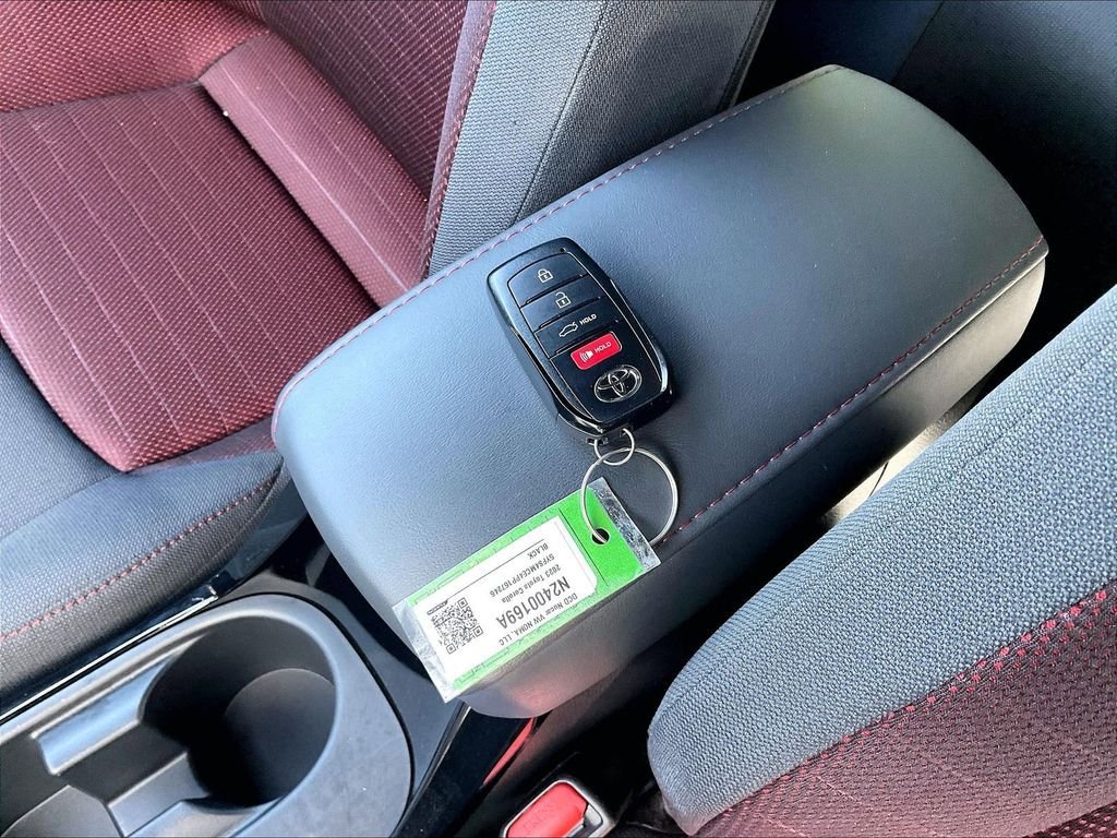 Used 2023 Toyota Corolla SE w/ Carpet Mat Package (TMS) FWD image 29