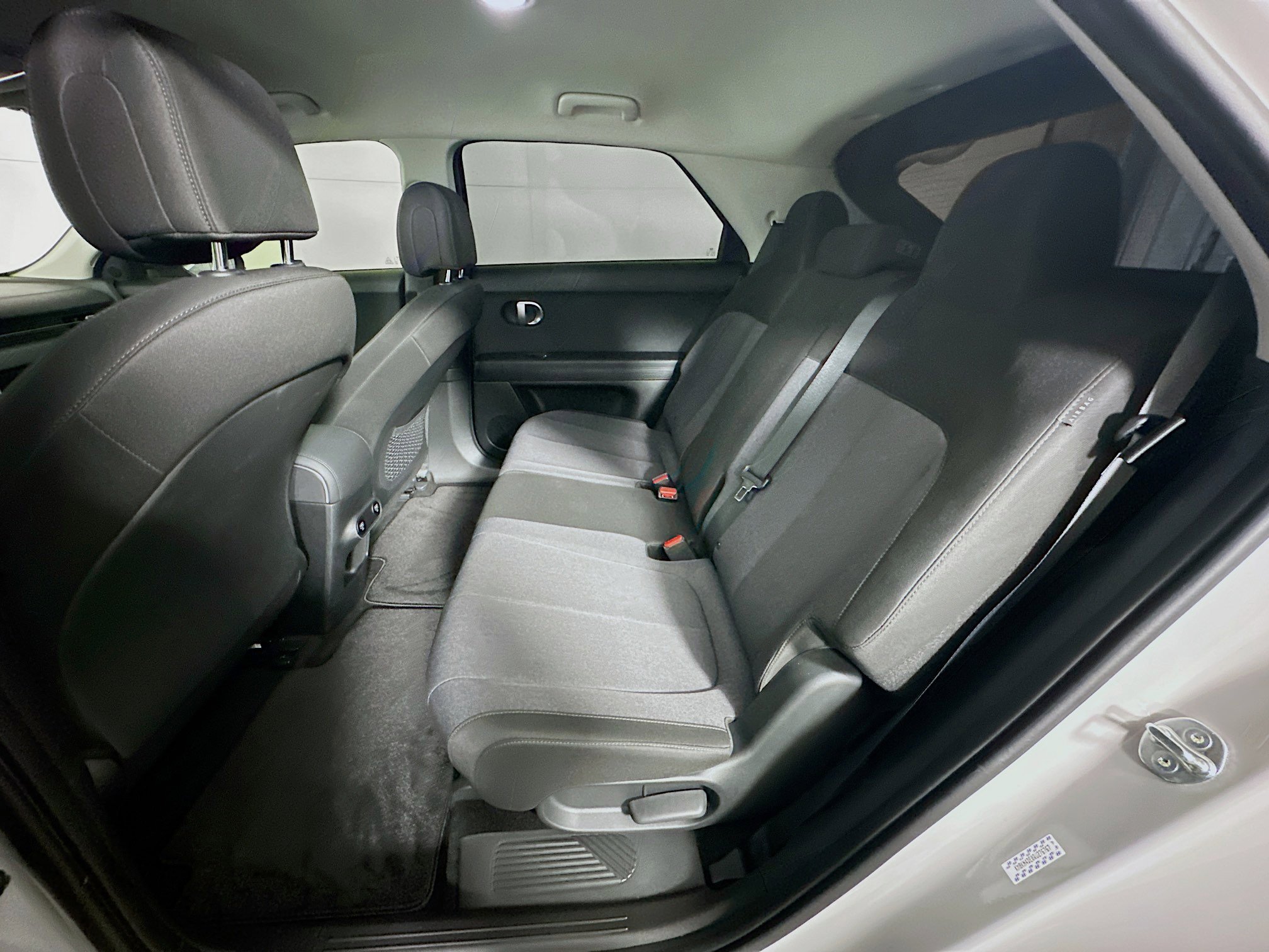 Used 2024 Hyundai Ioniq 5 SEL RWD image 29