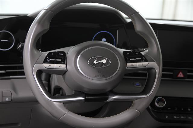 Used 2021 Hyundai Elantra SEL w/ Convenience + Premium Package FWD image 7