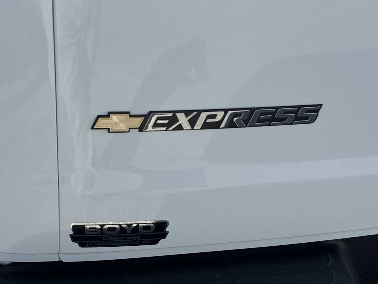 New 2025 Chevrolet Express 3500 Extended w/ Driver Convenience Package RWD image 24