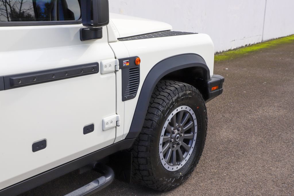 Used 2024 INEOS Grenadier Fieldmaster Edition image 42