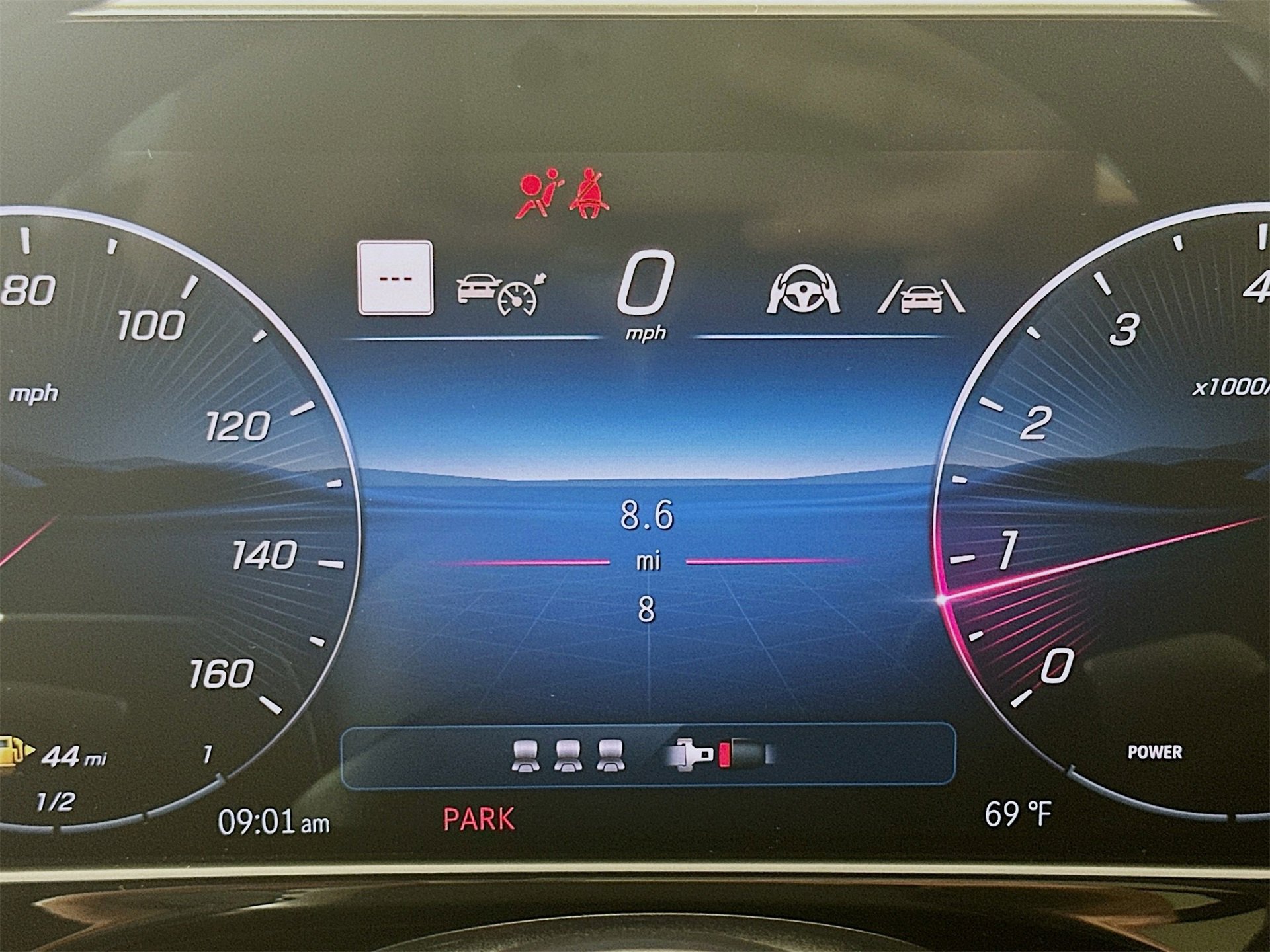 New 2026 Mercedes-Benz E 450 4MATIC All-Terrain Wagon image 13